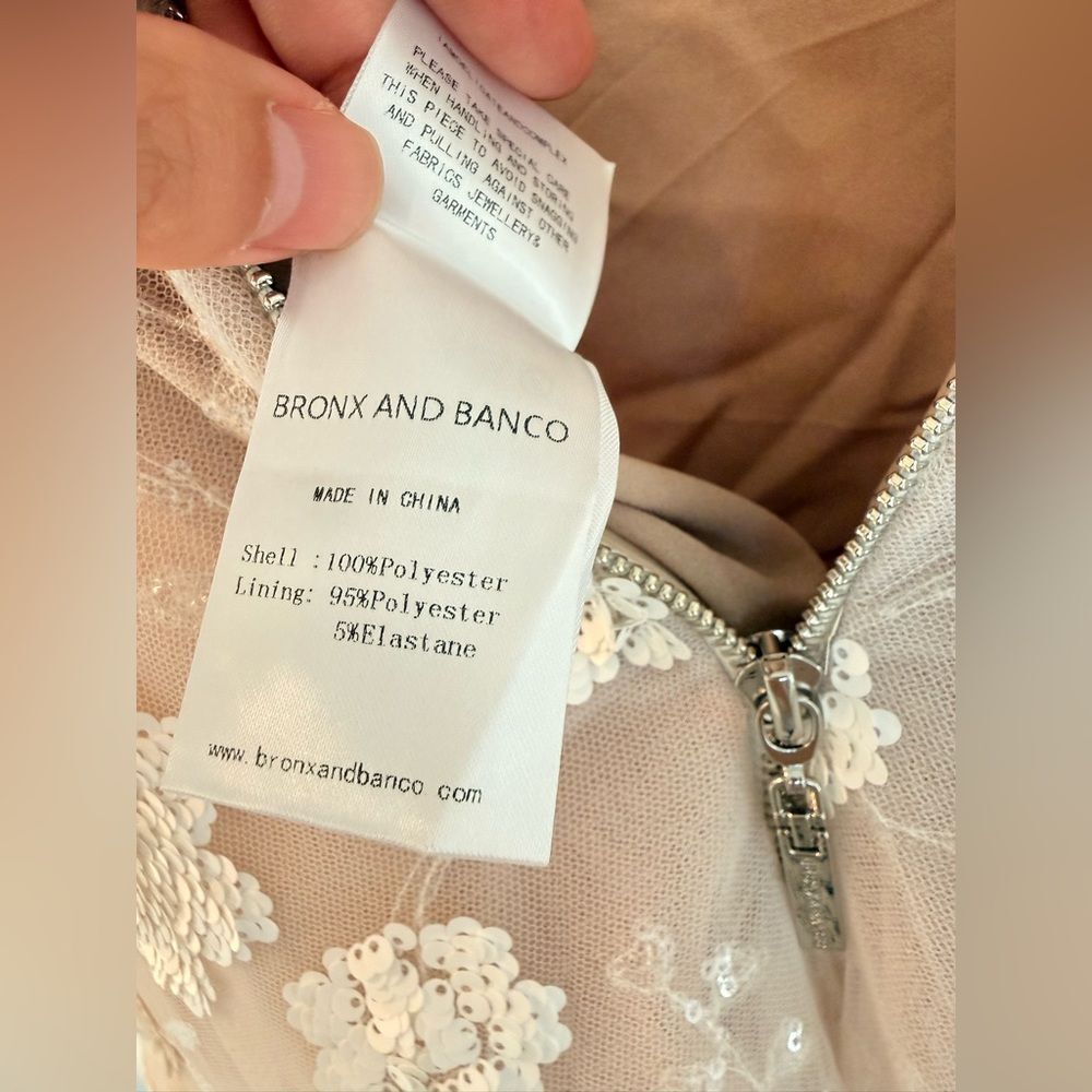 NEW Bronx and Banco Mademoiselle Embroidered White Floral Midi Bridal Dress - Picture 8 of 15
